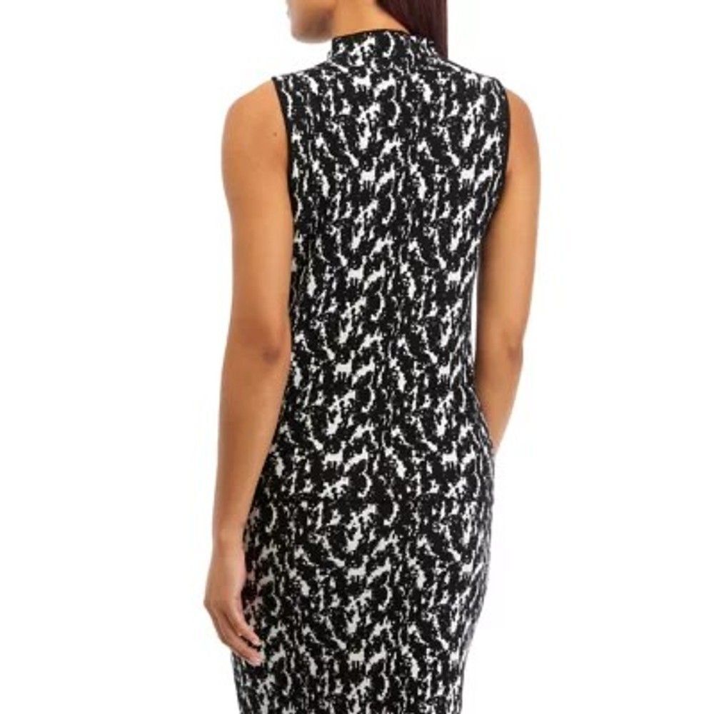 Carmen Marc Valvo Sleeveless Mock Neck Top S/P Black White Knit Stretchy